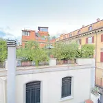 Red House Trastevere San Pietro Bambin Gesu Sant Onofrio Appartamento Roma